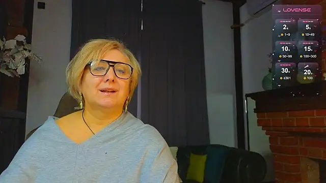 Marta Wils online show from 29, 10, 2025