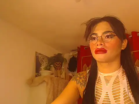 Snapshot of Tasha_Goddess chatting on 25, 10, 2025 Tasha Goddess online show from 25, 10, 2025