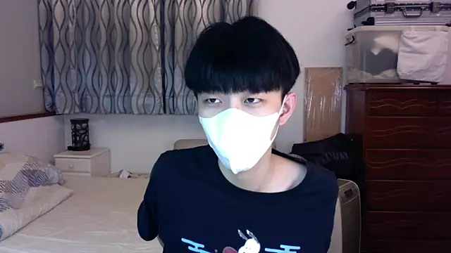 kai101010 online show from 11, 11, 2025