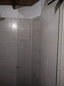 Suzanelee1 online show from 30, 11, 2025