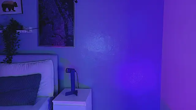 KeendraFox  online show from 19, 12, 2025