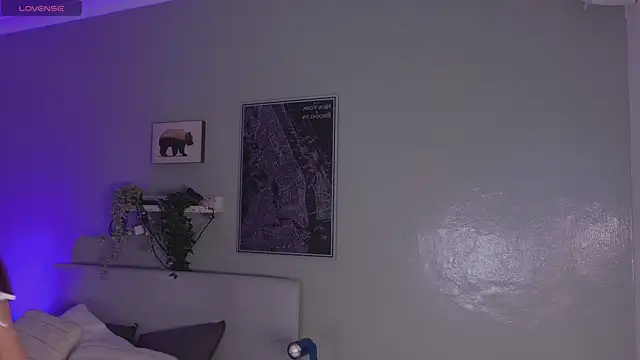 KeendraFox  online show from 23, 3, 2026