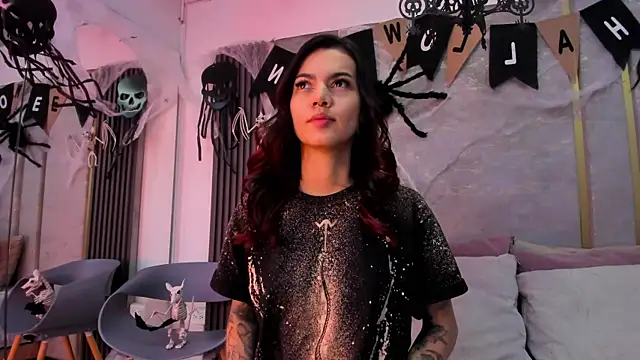 Snapshot of Vero_Jenkins chatting on 26, 10, 2025 Vero Jenkins online show from 26, 10, 2025