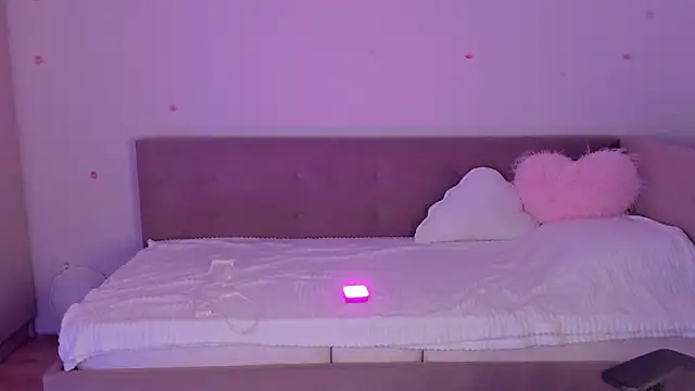 CrystalSoul  online show from 18, 11, 2025