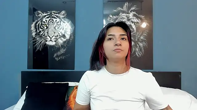 KENDRAOWEN online show from 11, 10, 2025