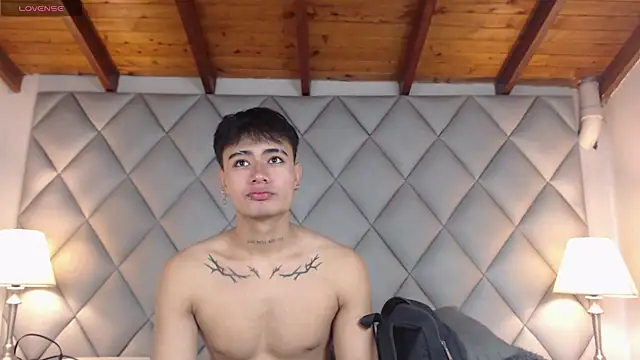 Clement Reyes online show from 3, 10, 2025