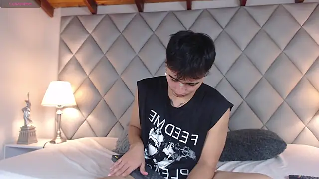 Clement Reyes online show from 4, 10, 2025