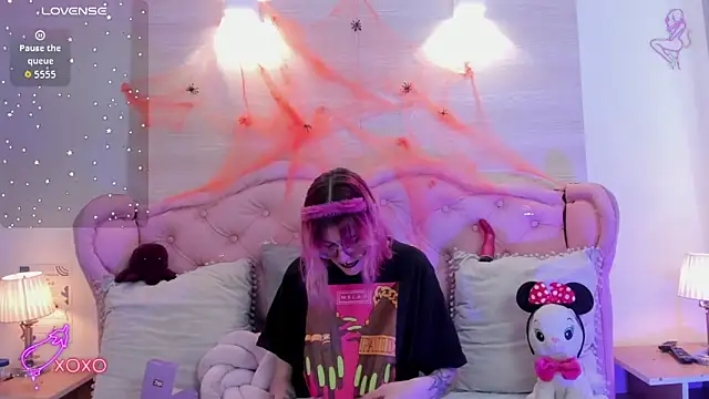 Rossiie Hunt  online show from 24, 10, 2025