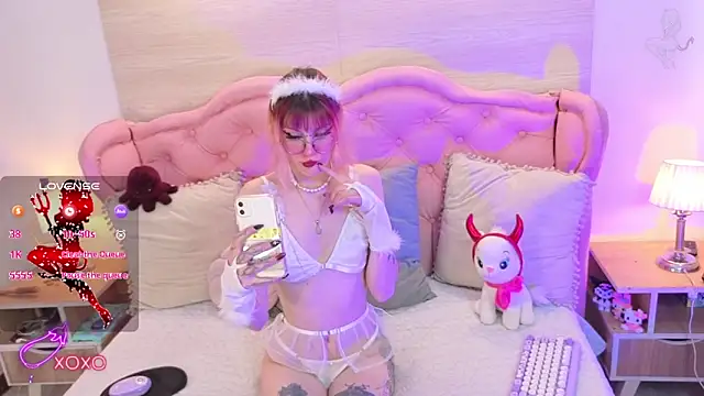 Rossiie Hunt  online show from 18, 11, 2025