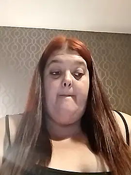 Snapshot of SassyClassyxox chatting on 17, 10, 2025 SassyClassyxox online show from 17, 10, 2025