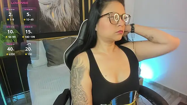 nare celebi  online show from 7, 10, 2025