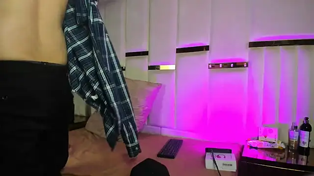 ANLLELOAndANGELA online show from 26, 10, 2025