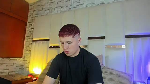 Snapshot of ANLLELOAndANGELA chatting on 14, 2, 2026 ANLLELOAndANGELA online show from 14, 2, 2026