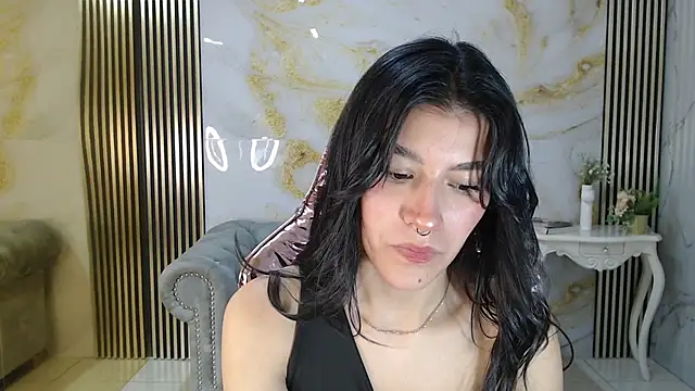 helena1 s online show from 18, 10, 2025