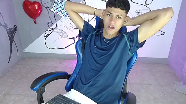 deivid bigcock1 online show from 23, 9, 2025