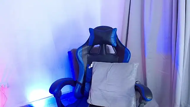 deivid bigcock1 online show from 26, 7, 2026