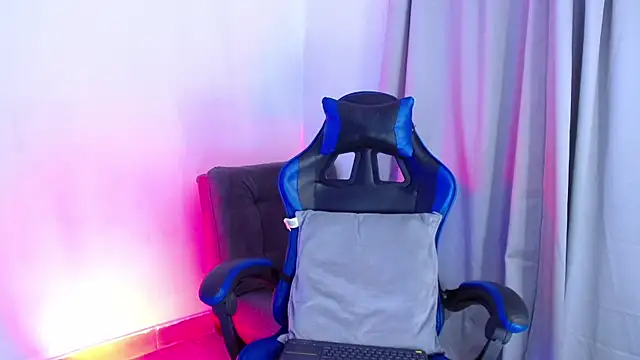 deivid bigcock1 online show from 28, 7, 2026