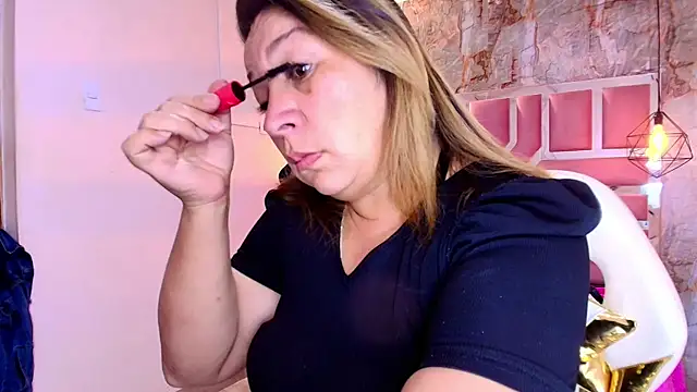 MaylinRosse  online show from 11, 4, 2026