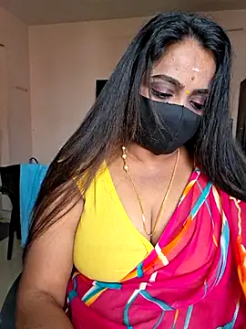 queendivya online show from 6, 7, 2026