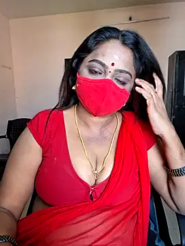 queendivya online show from 15, 7, 2026