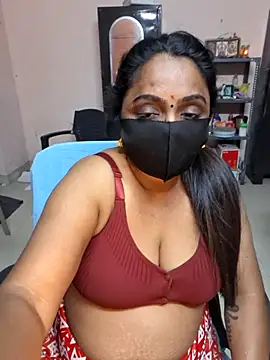 queendivya online show from 18, 7, 2026