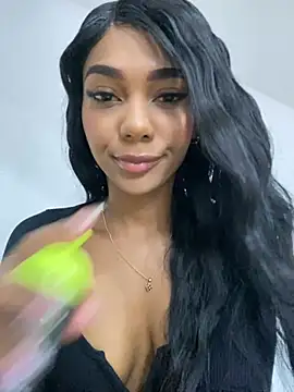 Snapshot of Savannahfisher chatting on 8, 2, 2026 Savannahfisher online show from 8, 2, 2026