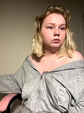 Snapshot of lame_cat chatting on 21, 9, 2025 lame cat online show from 21, 9, 2025