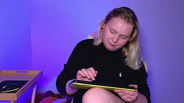 Snapshot of lame_cat chatting on 28, 9, 2025 lame cat online show from 28, 9, 2025