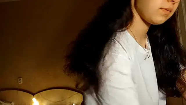 Snapshot of MandaDestiche chatting on 1, 10, 2025 MandaDestiche online show from 1, 10, 2025