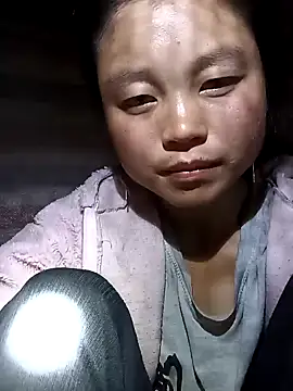 clara-cute online show from 18, 10, 2025