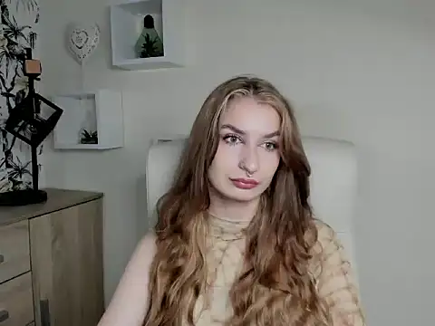 NinaBlond1 online show from 1, 10, 2025