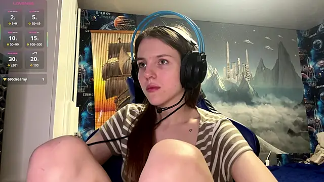 Elira Breeze online show from 26, 2, 2026