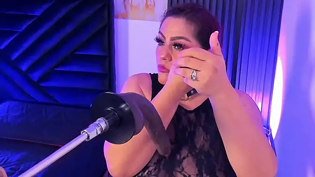 Aliyahsstone online show from 23, 10, 2025