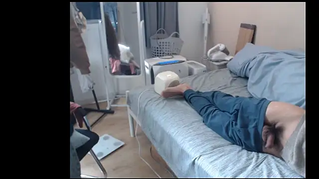 leeyoung  online show from 6, 3, 2026