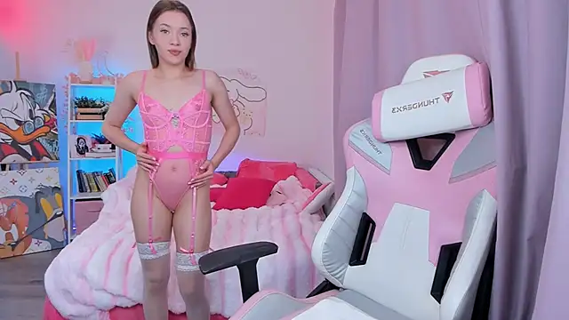 Snapshot of Leri_Dells chatting on 14, 11, 2025 Leri Dells online show from 14, 11, 2025