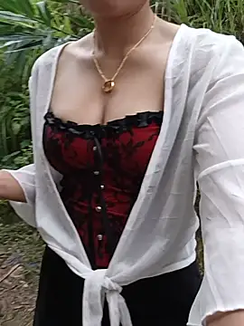 Snapshot of phuongxinhxan chatting on 16, 6, 2026 phuongxinhxan online show from 16, 6, 2026