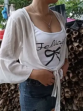 Snapshot of phuongxinhxan chatting on 9, 7, 2026 phuongxinhxan online show from 9, 7, 2026