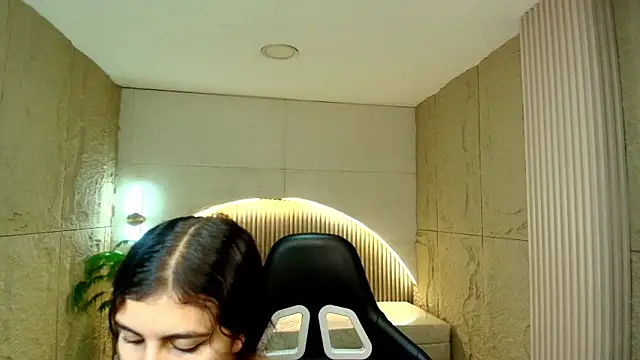 dany r  online show from 19, 3, 2026