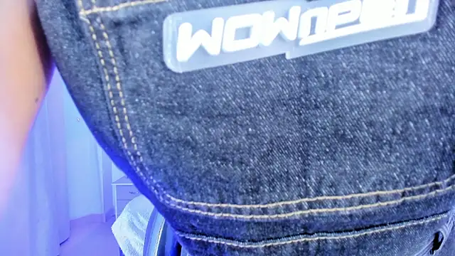 Gyal 8  online show from 5, 2, 2026