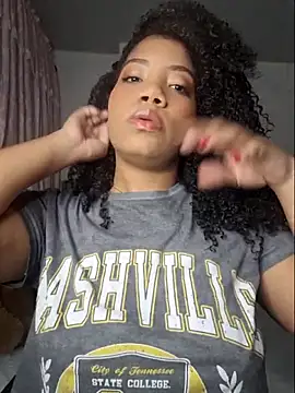 hottielatina online show from 15, 11, 2025