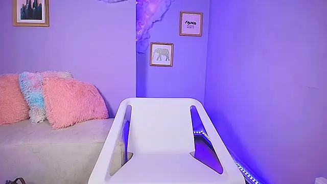 Snapshot of cat_nasty chatting on 21, 11, 2025 cat nasty online show from 21, 11, 2025