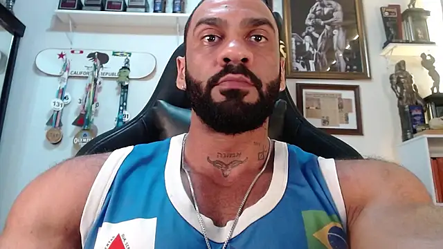 henryhadesflirt online show from 31, 3, 2026