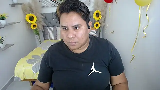 hotlesby valery online show from 9, 10, 2025