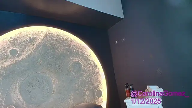 CarolinaGomez  online show from 3, 12, 2025