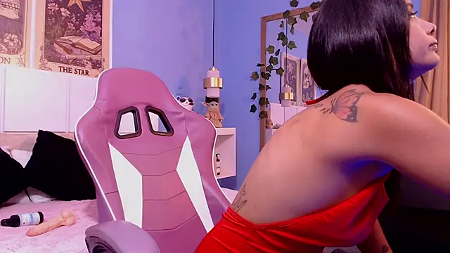 PenelopeBond online show from 2, 12, 2025