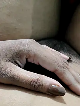 Snapshot of auntybbk chatting on 20, 9, 2025 auntybbk online show from 20, 9, 2025