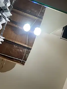 Snapshot of loverofbigitems2 chatting on 4, 3, 2026 loverofbigitems2 online show from 4, 3, 2026