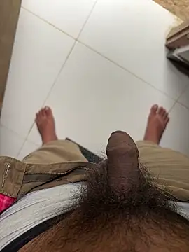 Snapshot of Gihan_sil1088 chatting on 21, 10, 2025 Gihan sil1088 online show from 21, 10, 2025