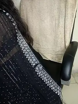 Snapshot of Hey_Jully chatting on 26, 10, 2025 Hey Jully online show from 26, 10, 2025