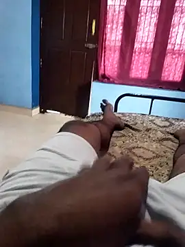 Snapshot of madarasi_chennai chatting on 1, 11, 2025 madarasi chennai online show from 1, 11, 2025